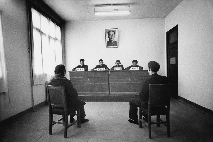 The divorce, Beijing, 1965