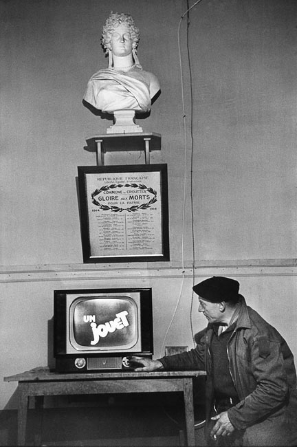 Apparition des postes de télévisions dans les communes françaises, 1954