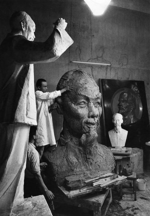 Preparation of a giant bust of Ho Chi Minh, Vietnam, 1969