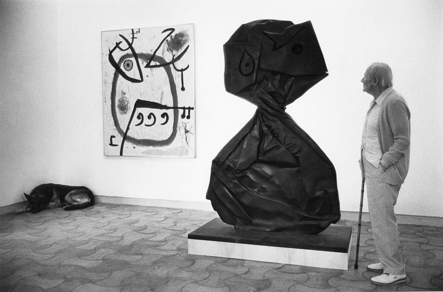 Joan Miro à la fondation Maeght, France, 1980