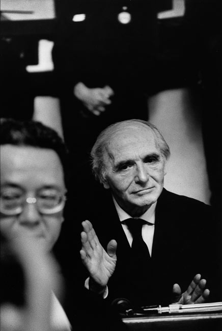 Klaus Barbie during his trial in Lyon, 1987 (on the foreground his lawyer Jacques Vergès)
