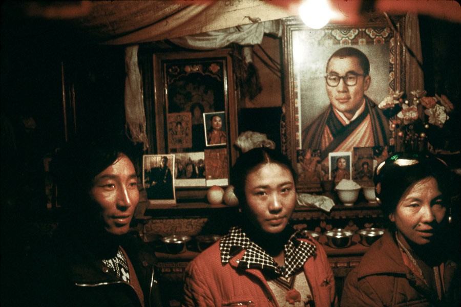 In a family oratory in Lhassa, 1985